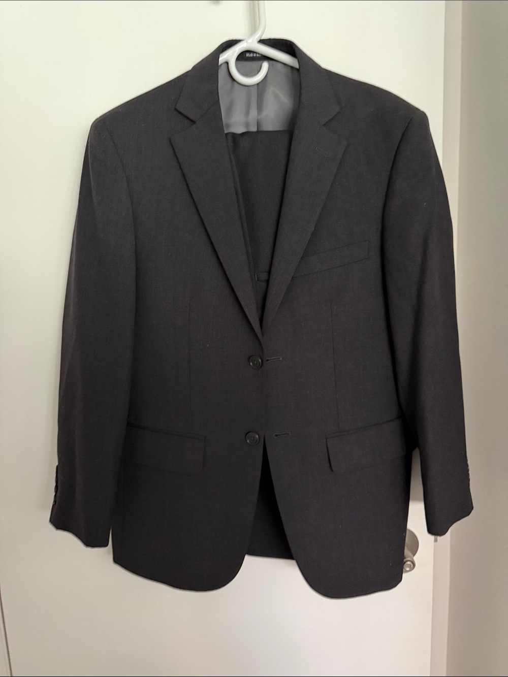LIKE NEW - Men's Dark Gray Two-Button Suit Jacket + Pants (38S, 32 waist)